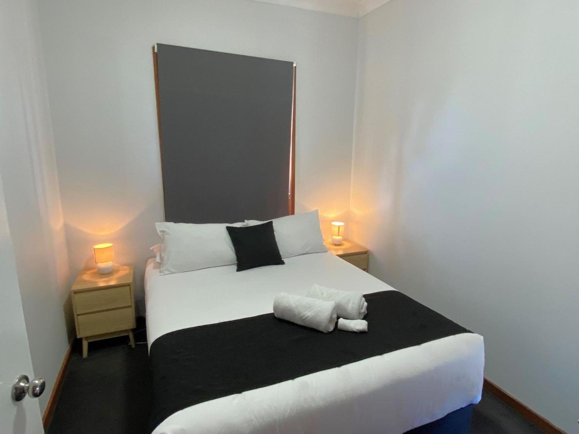 Bushman'S Motor Inn พาร์กส์ ภายนอก รูปภาพ
