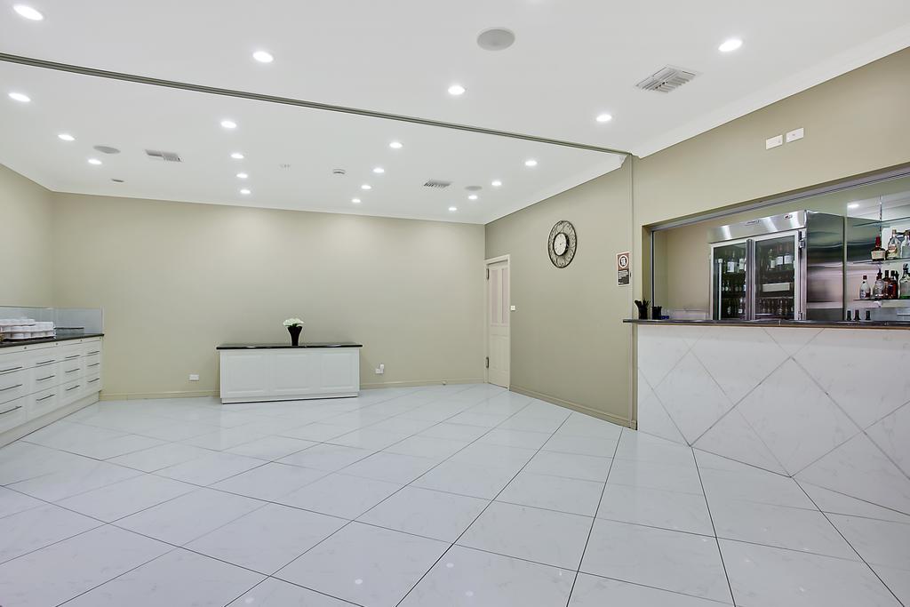 Bushman'S Motor Inn พาร์กส์ ภายนอก รูปภาพ