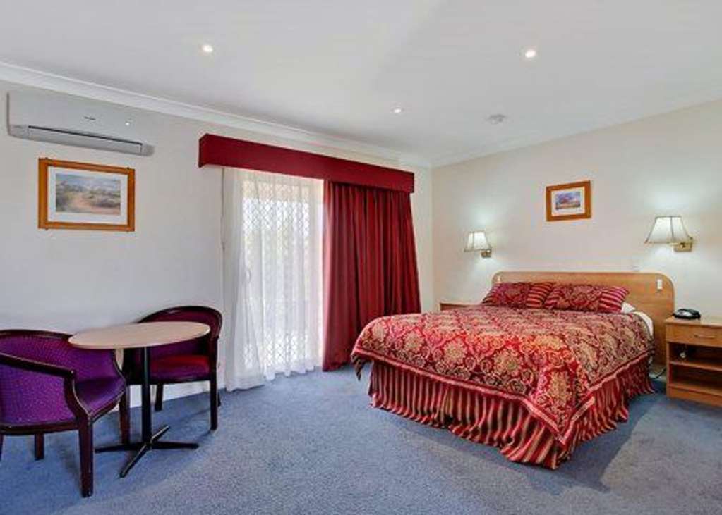 Bushman'S Motor Inn พาร์กส์ ห้อง รูปภาพ
