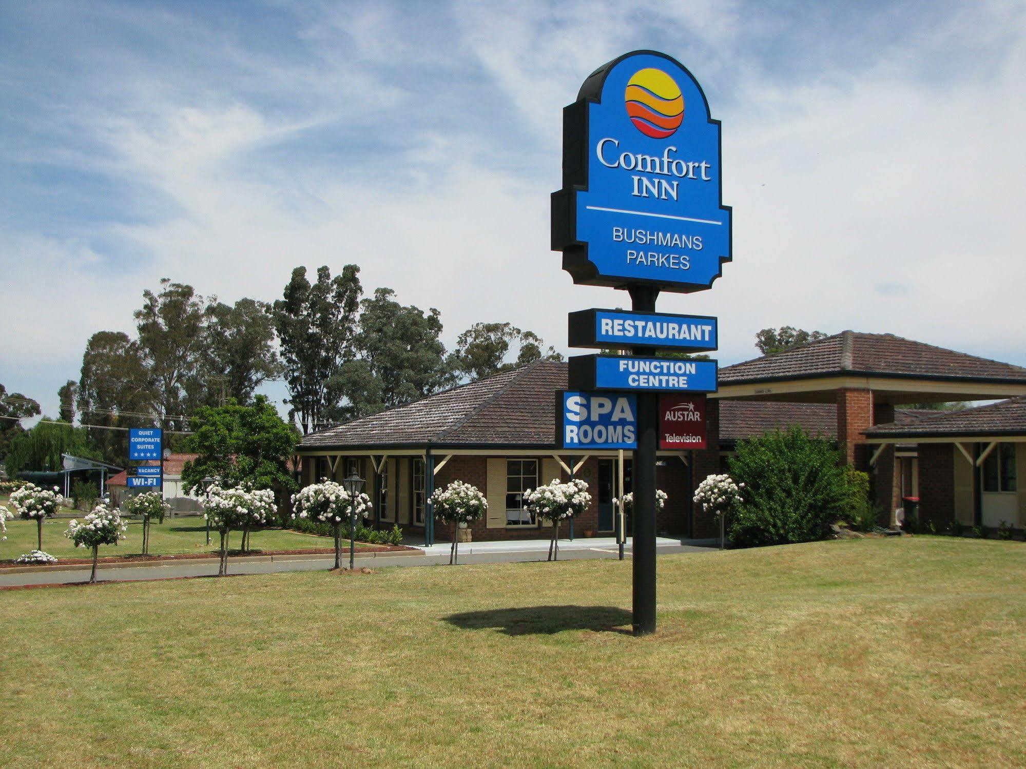 Bushman'S Motor Inn พาร์กส์ ภายนอก รูปภาพ